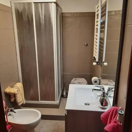 Il Sottotetto Di Anna Apartamento *